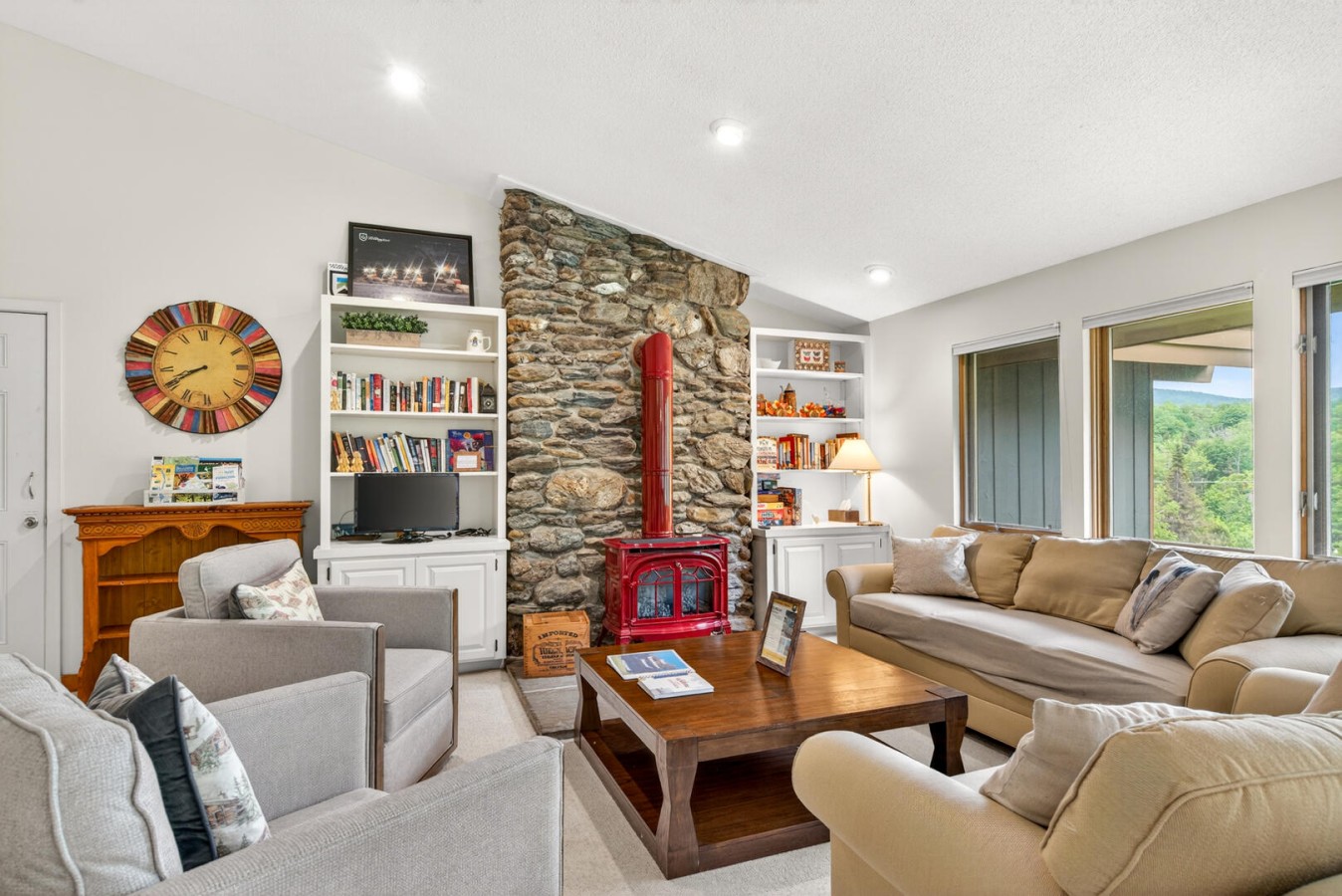 The Killington Group-GoSki Inn Outer Limits-image-1