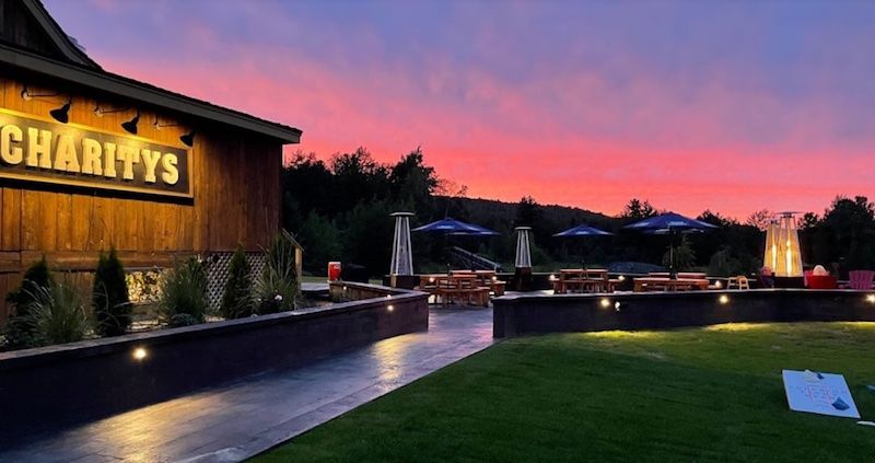 Dog-friendly restaurant patio in Killington